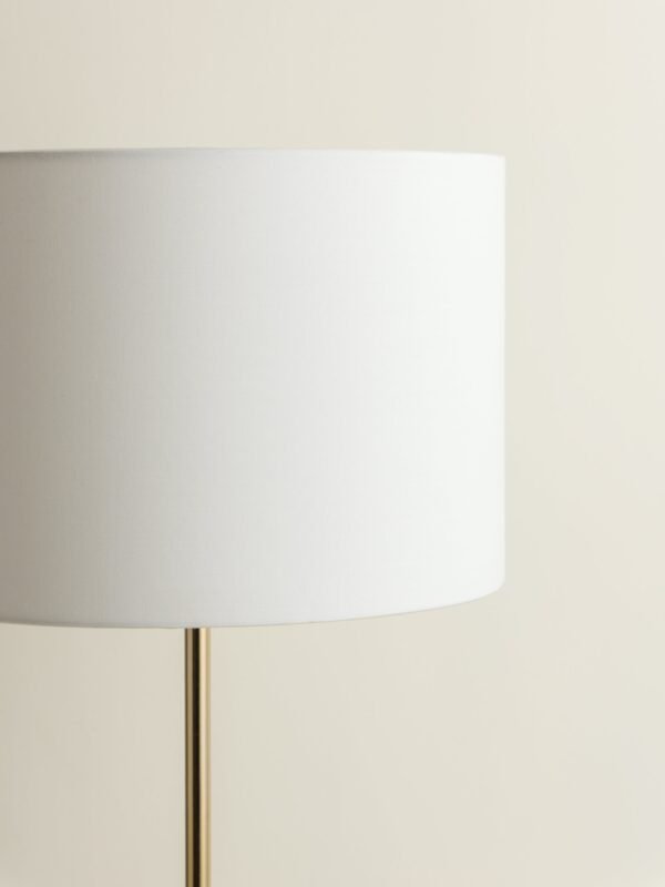 Penn - white marble and brass table lamp - Image 4