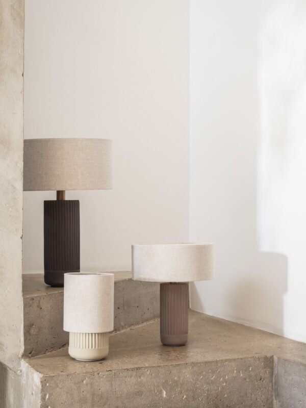 Avero - taupe ribbed concrete table lamp - Image 3