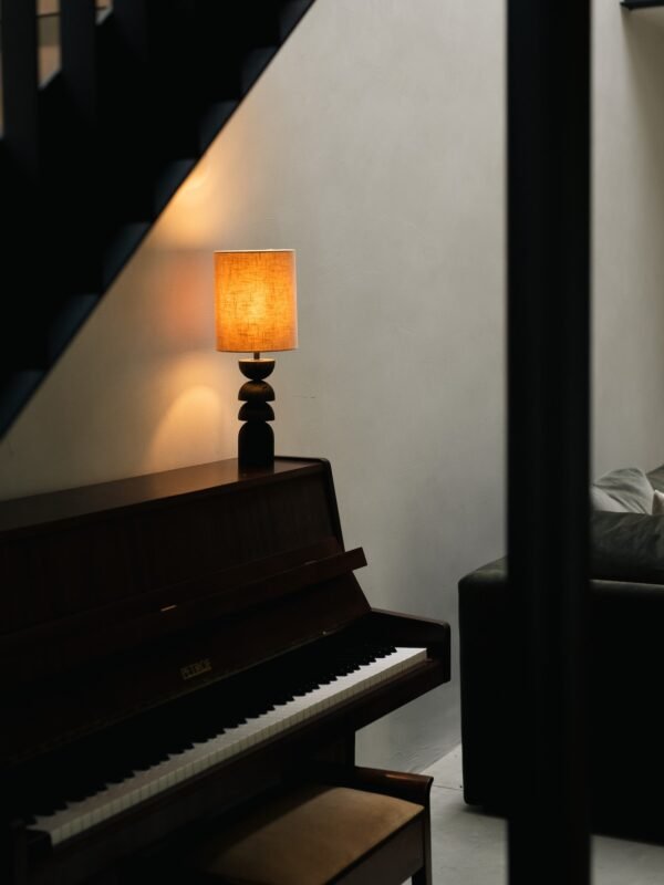 Aska - small charred wood and natural linen table lamp - Image 7