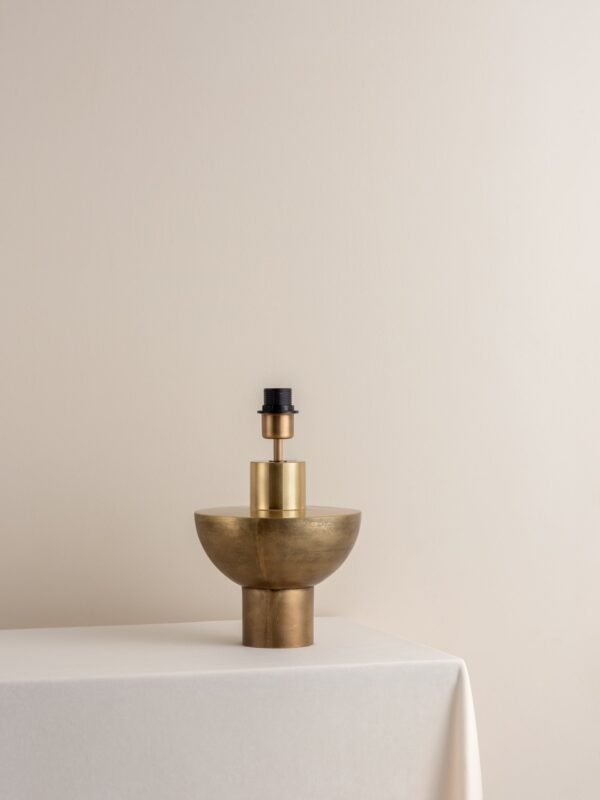 Editions brass lamp with + green lacquer shade - Image 5