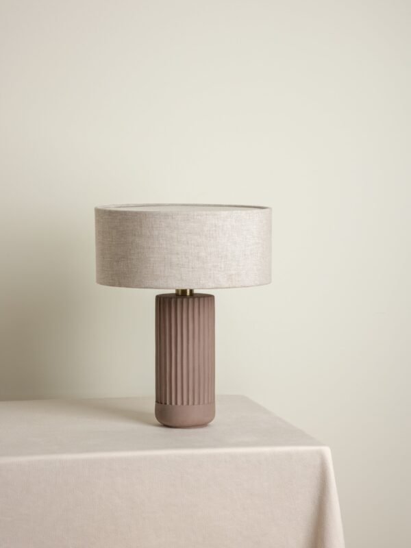 Avero - taupe ribbed concrete table lamp - Image 4